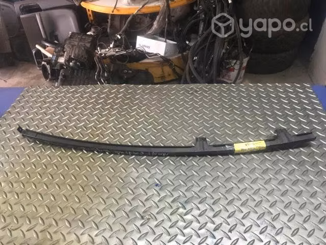 Riel vidrio pta tras izq Mitsubishi Montero sport