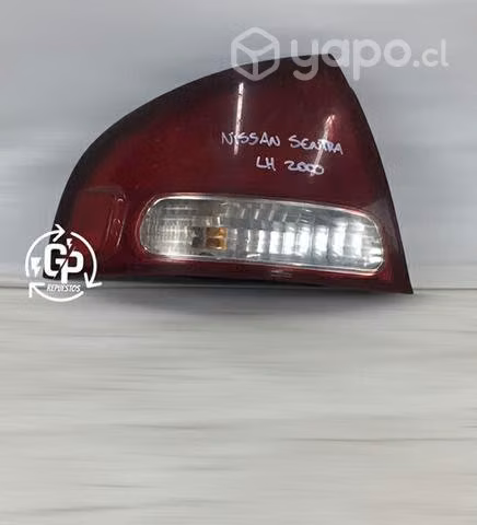 Foco trasero lh Nissan sentra 2000