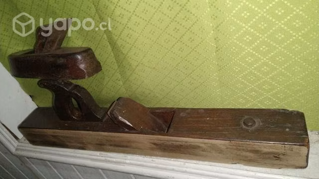 Antiguo gran cepillo carpintero vintage de madera