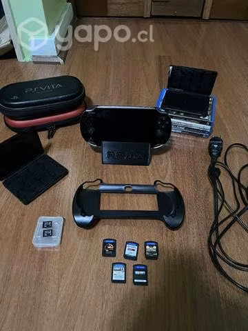 Ps Vita con juegos y accesorios