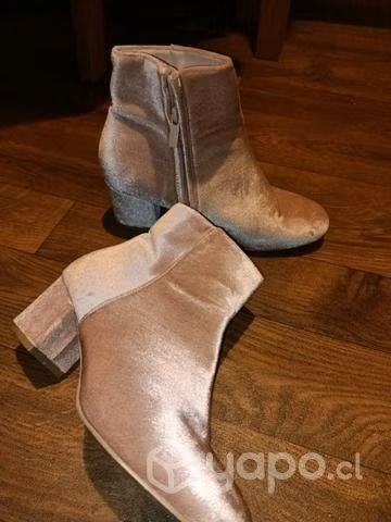 Botines rosados - Imagen 2