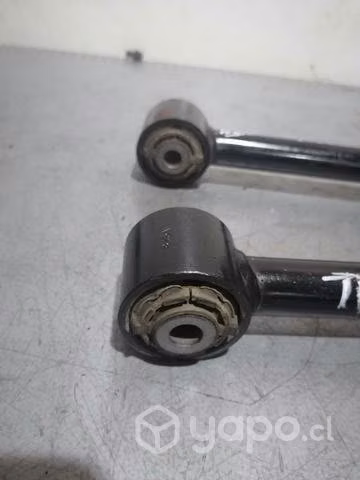 Tirantes traseros RH LH MAZDA 3 2020