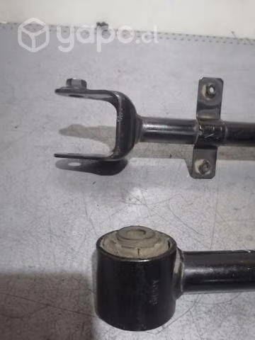 Tirantes traseros RH LH MAZDA 3 2020