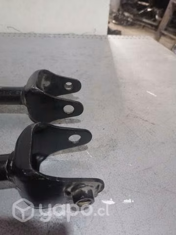 Tirantes traseros RH LH MAZDA 3 2020