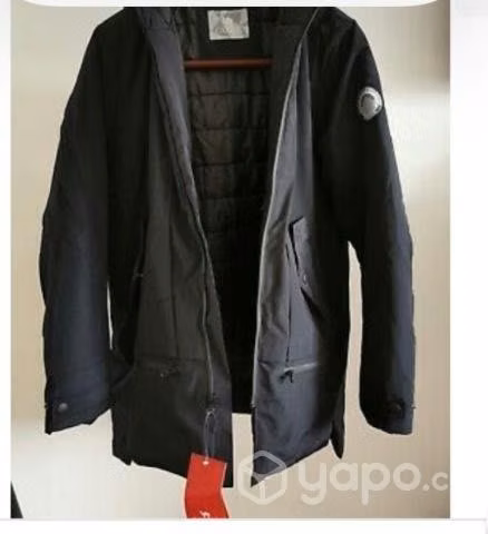 Casaca marca camel acolchado