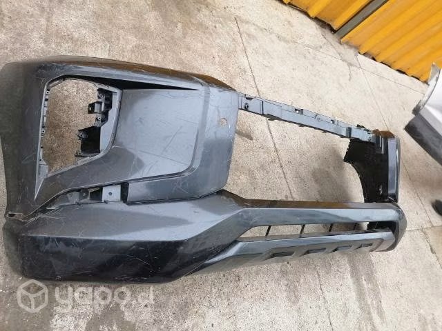 Parachoque mitsubishi L