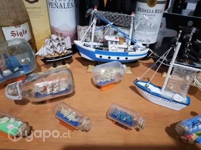 Hermoso barco pesquero para coleccionistas