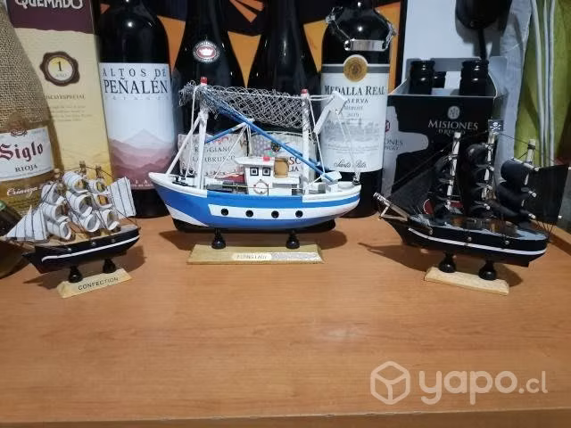 Hermoso barco pesquero para coleccionistas