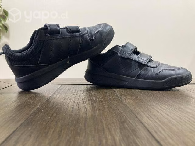 Adidas colegio