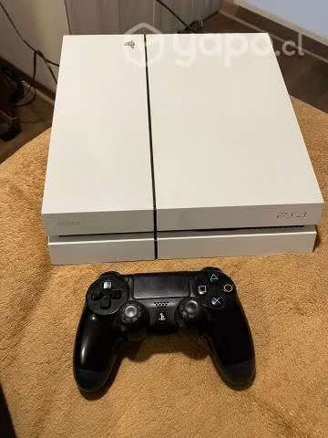 PS4 blanca + 16 juegos fisicos