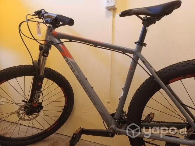 Bicicleta nueva Polygon Premier 4 Talla L - Imagen 3