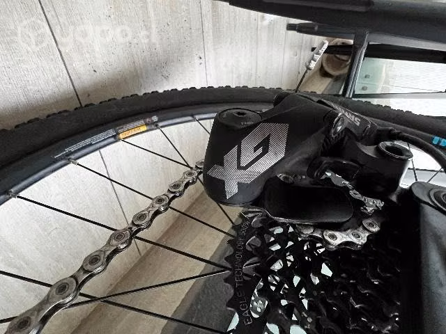 Bicicleta superior XP race carbono - Imagen 3