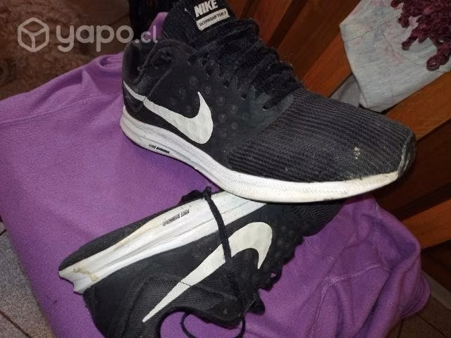 Zapatillas Nike original talla 42 - Imagen 2