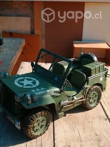 Jeep de guerra metal