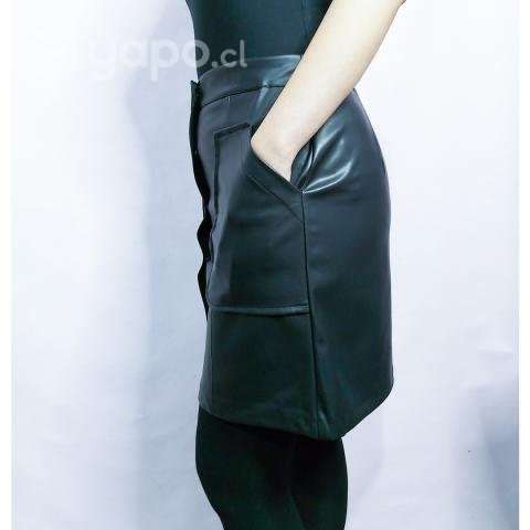 Falda cuerina M/L broches - Imagen 2