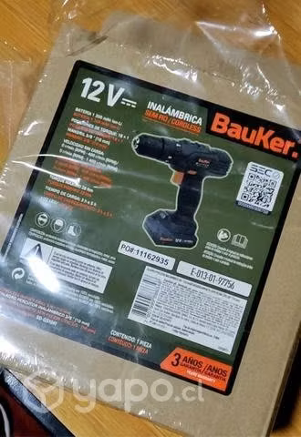 Taladro inalámbrico bauker 12 volt inalámbrico