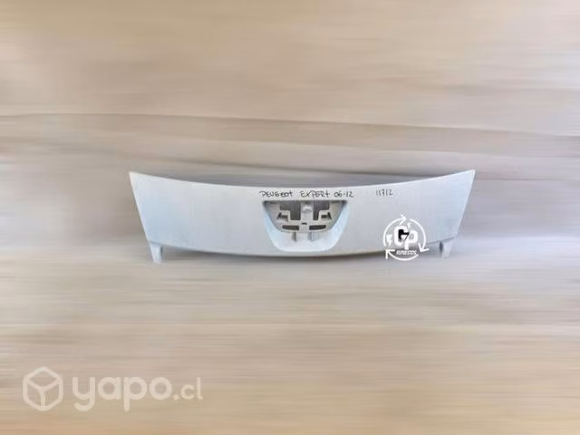 Moldura Capot Peugeot Expert 2006 2012