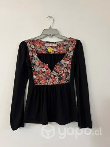 Polera Elástica Marca Mor Talla Xs Negro y Otros