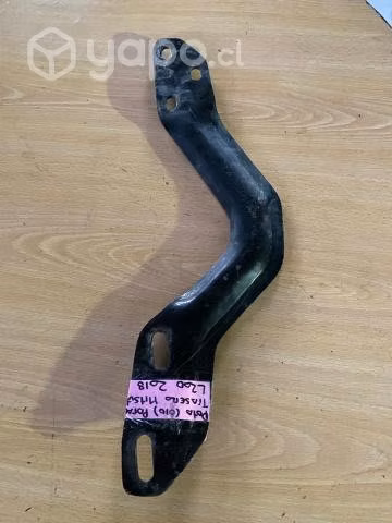Pata (010) Parachoque trasero Mitsubishi L200 2018