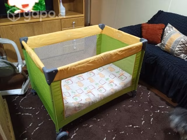 Cuna de corral para bebés