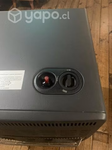 Estufa a gas poco uso Marca Recco