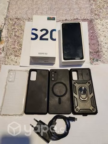 Venta de samsung s20fe 5g 128 GB casi nuevo