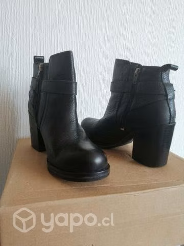 Botines De Cuero - Imagen 2