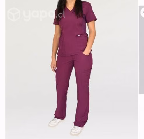 uniforme clínico nuevo