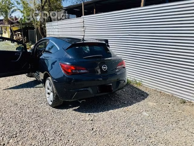 Eje trasero opel astra gtc