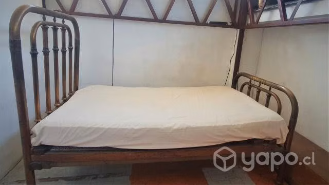 Cama antigua - Imagen 2
