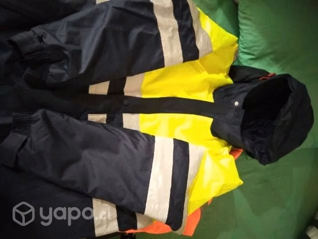 Ropa térmica nueva - Imagen 4