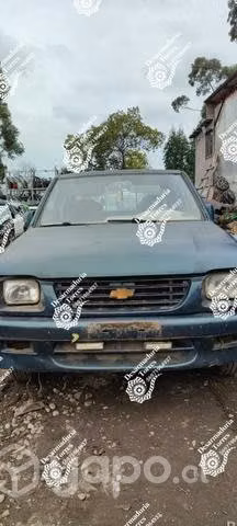 Máscara Chevrolet luv 1997