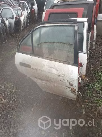 Mitsubishi lancer 99 Puerta trasera derecha env