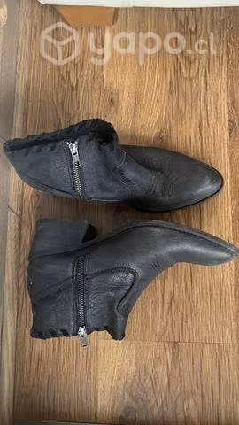 Botín cuero negro 40