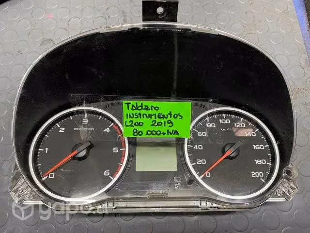 Tablero instrumento sinoptico Mitsubishi L200 2019
