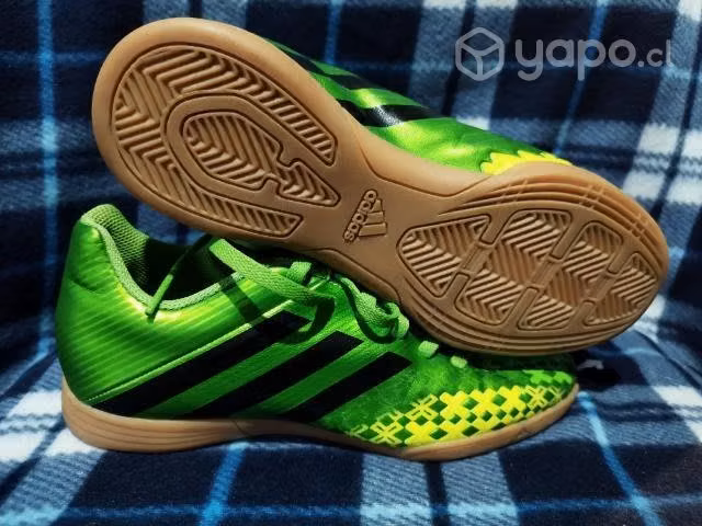 Zapatillas Adidas nuevas - Imagen 3