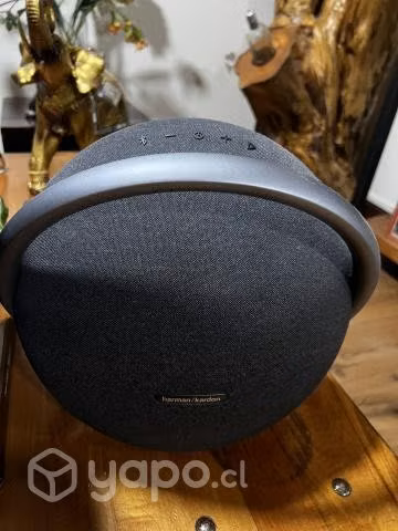 Parlante Onyx Studio 7