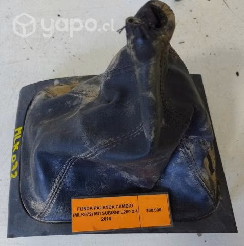 Funda Palanca Cambio (MLK072) Mitsubishi L200 2018