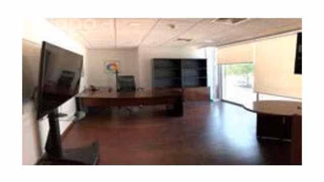 Oficina en Las Condes; Conectividad y Comodidad - Imagen 2