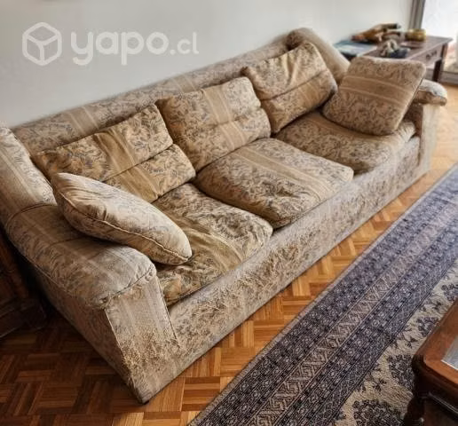 Sofa tres cuerpos