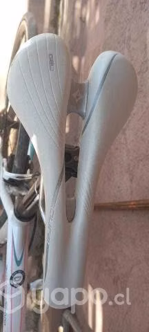 Bicicleta de Ruta Bianchi Mujer - Imagen 4