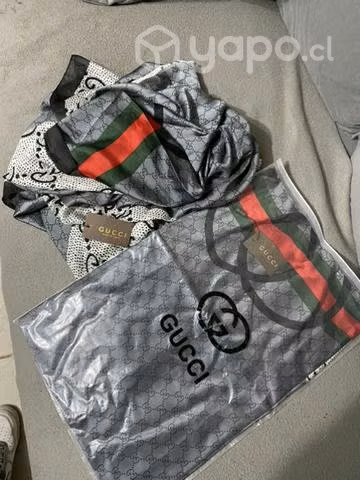 Bufanda / pañuelo Gucci - Imagen 2
