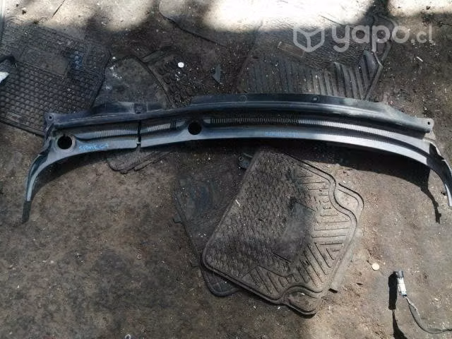 Rejilla torpedo chevrolet spark gt 2012 original