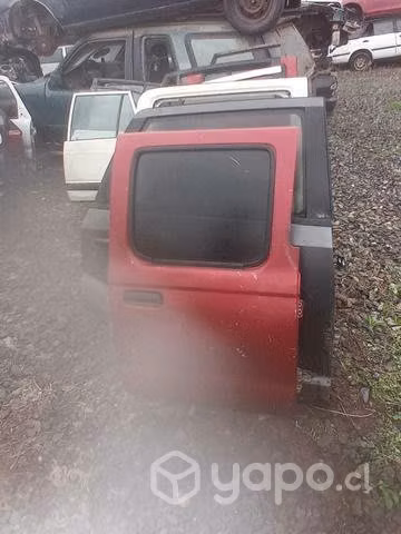 Nissan terrano puerta trasera derecha envio regs