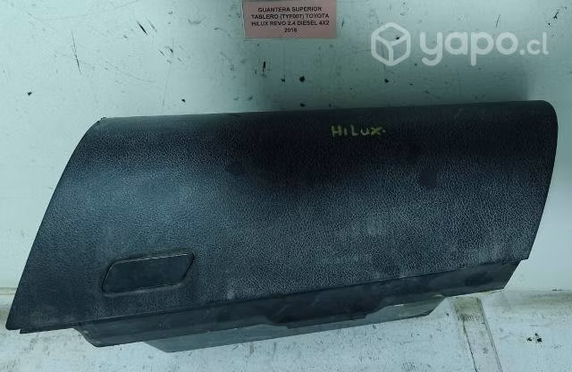 Guantera Superior Tablero (TYF007) Toyota Hilux Re