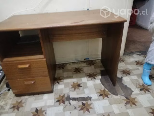 cama king y mueble