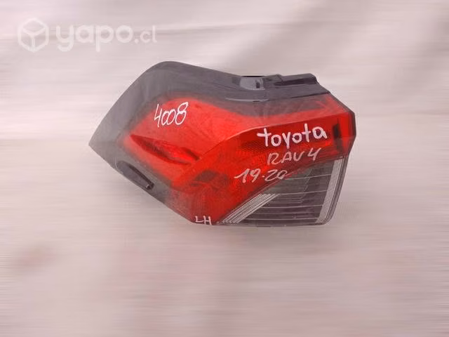 Foco trasero Lh Toyota Rav