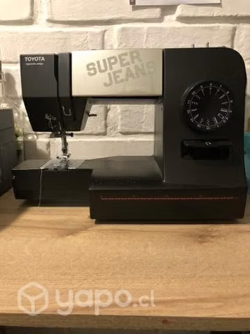 Máquina de coser toyota super jeans j15