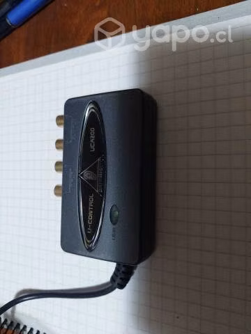 Interfaz usb behringer uca200