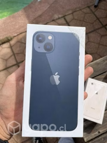 Caja de iPhone 13